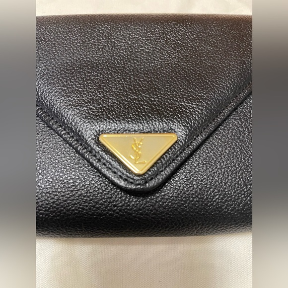 YSL Saint Lawrence Crossbody - Picture 10 of 16